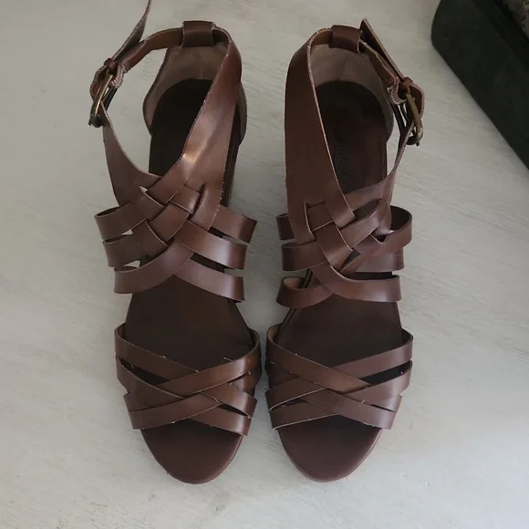 Lucky Brand wedge sandals - Picture 2 of 6